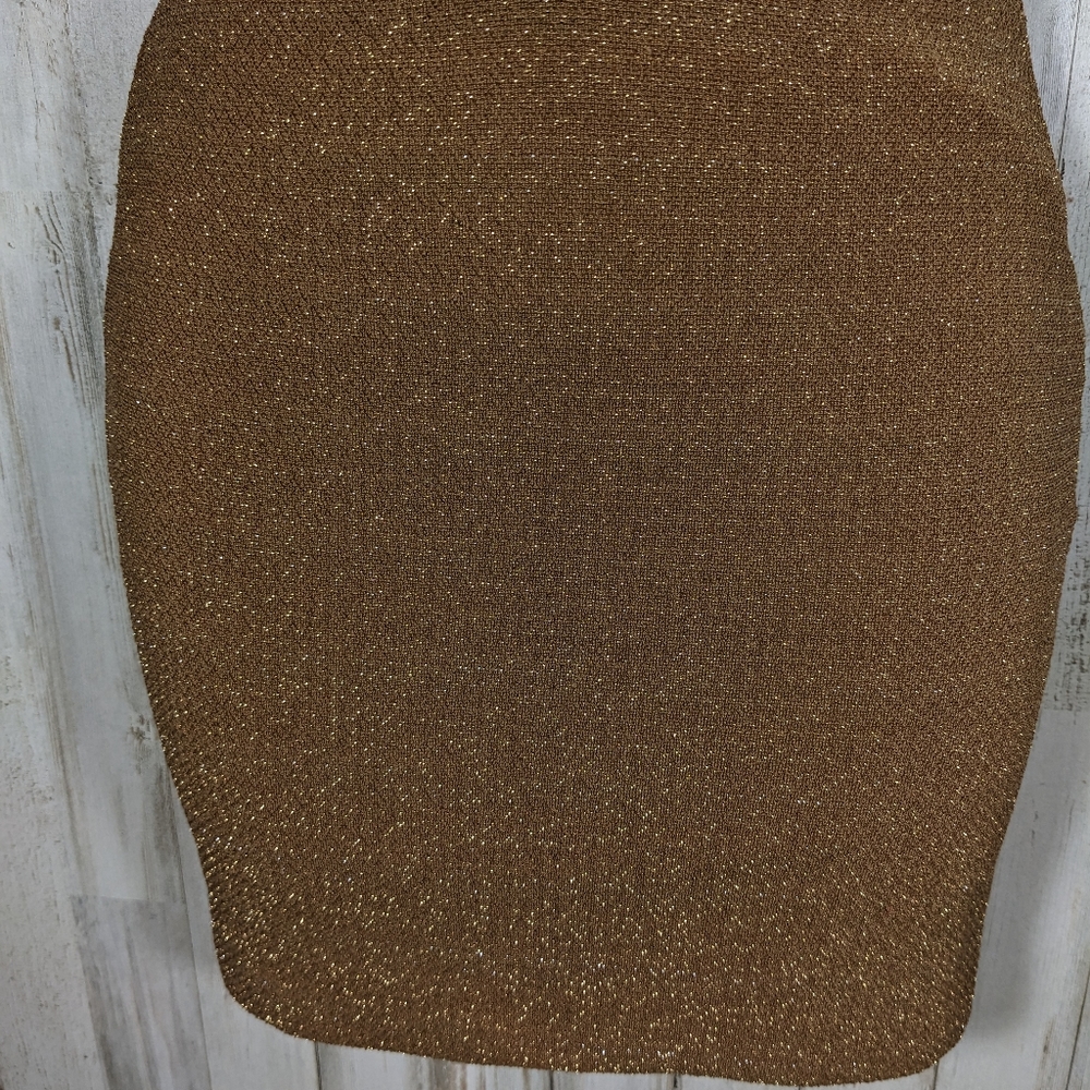 Gold Forever 21 mini Skirt Size Small.